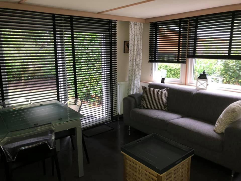 Chalet 4-5 Pers In Epe F16 Van Alle Gemakken Voorzien Max Aantal Volwassenen Is 4 外观 照片